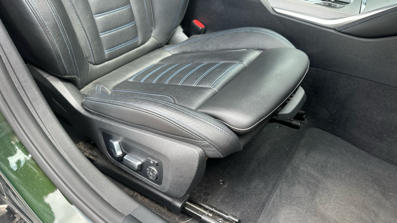 BMW 4 Series 420i M Sport 5dr Step Auto Petrol Hatchback